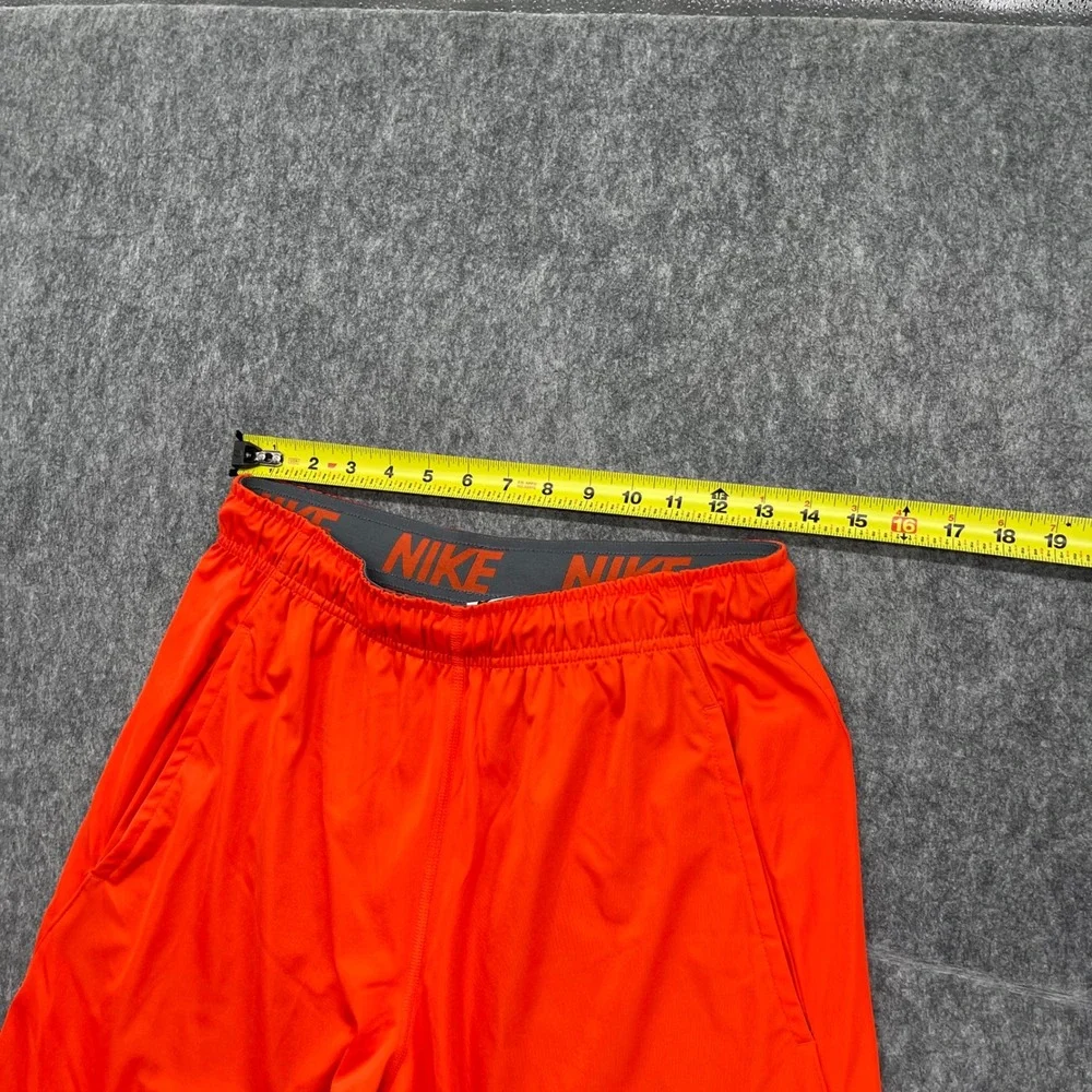 Oregon State Beavers Shorts Mens Medium Dri-FIT Athletic Orange OSU Nike